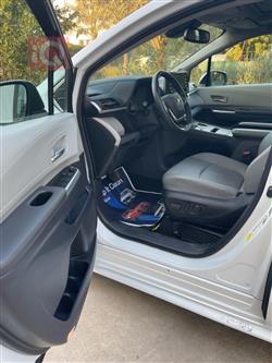 تويوتا سيينا